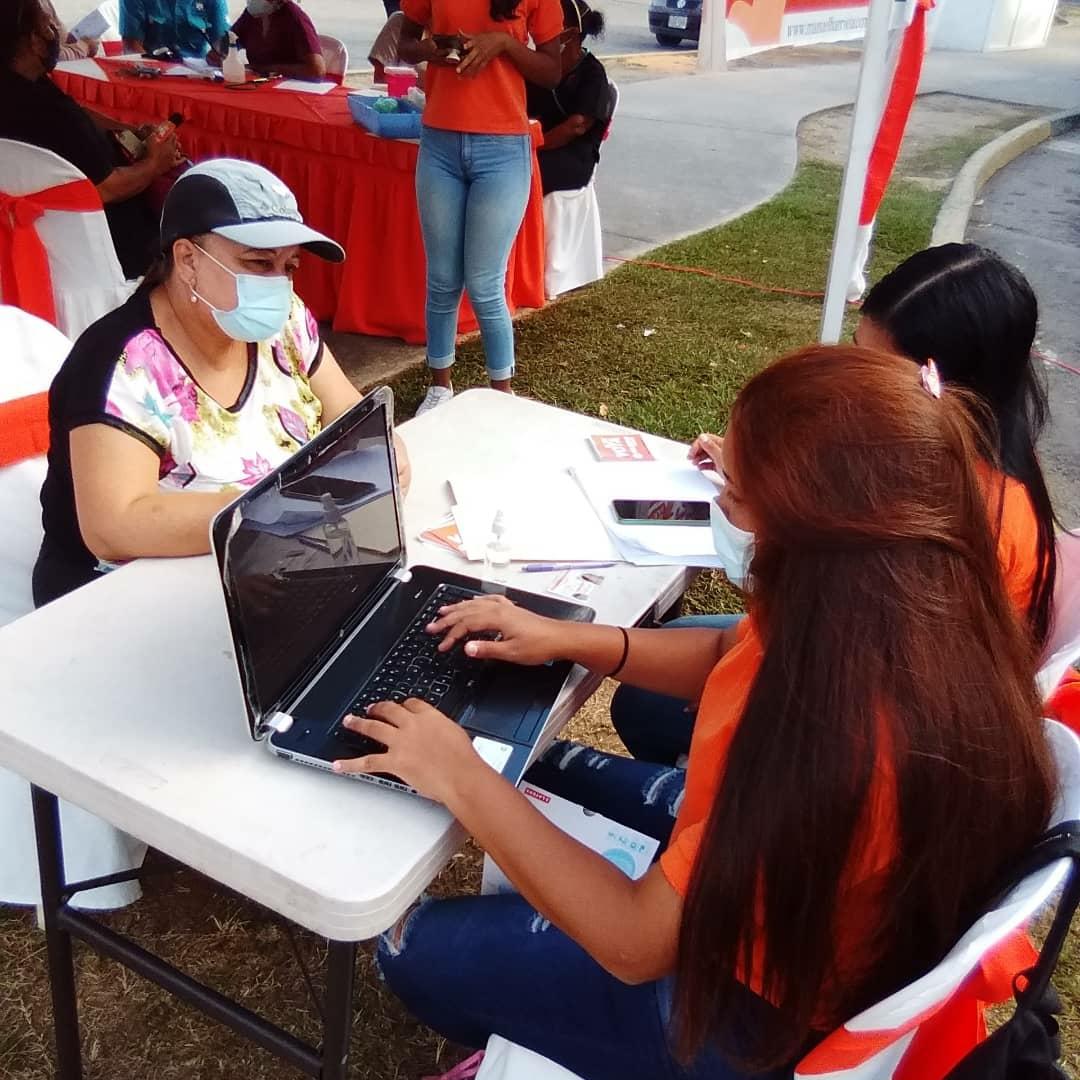 procerdelaradio's tweet photo. En nuestra Mega Jornada Médica Gratuita con @manuelbarroeta_ para el cierre de campaña!
Este domingo 21N Naguanagua VOTA por Voluntad Popular!
#naguanagua 
#elecciones21N 
#elecciones2021 
#venezuela🇻🇪
https://t.co/2zBbaHDyr3 https://t.co/tbqaWwDWup