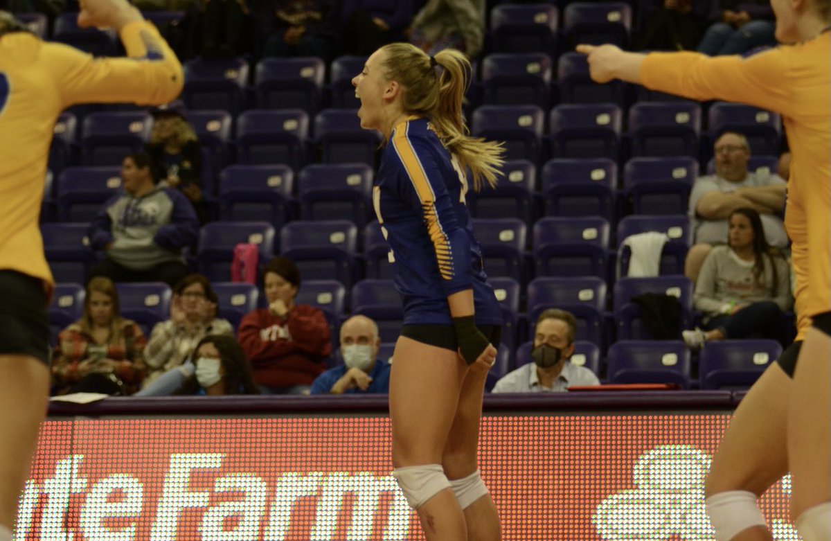 UNI Volleyball tweet media
