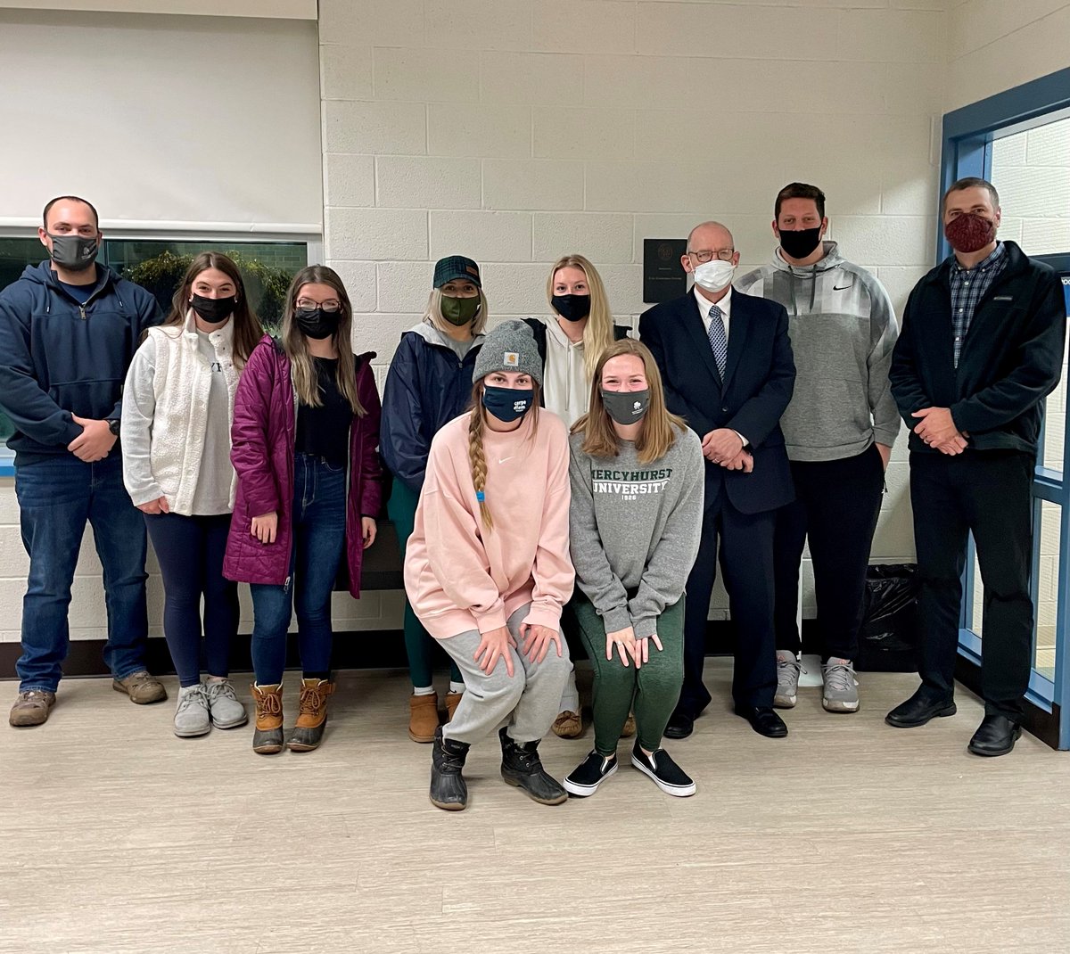 HurstAlumni's tweet photo. Two great examples of Lakers helping Lakers this week - Judge David Schroeder '77 spoke to the Alpha Phi Sigma students from the Criminal Justice program and Mark Long '77 presented to the Accounting Association students.

Thank you for sharing your expertise! #MercyhurstMade https://t.co/AeDOmkqxW6
