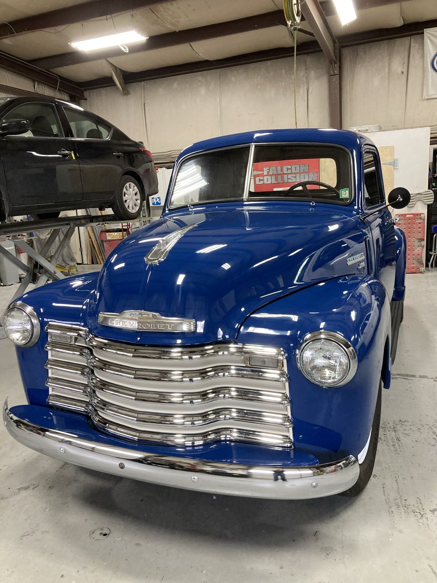 tjsouth7's tweet photo. @OldSchRides https://t.co/gyUERF4Wvc