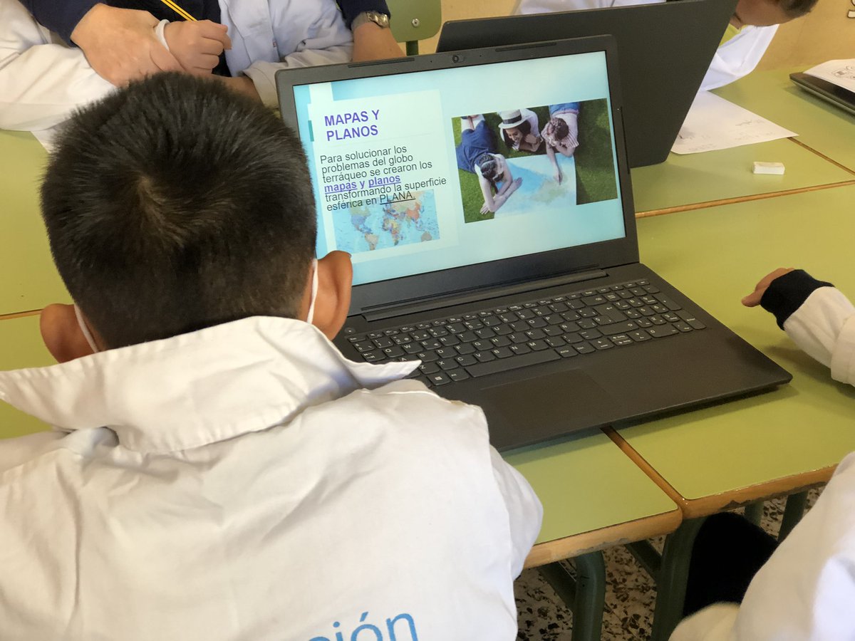 Mediante notas Cornell trabajamos conceptos e ideas clave sobre mapas #ProyectoGeografía @TrilemaAmerica