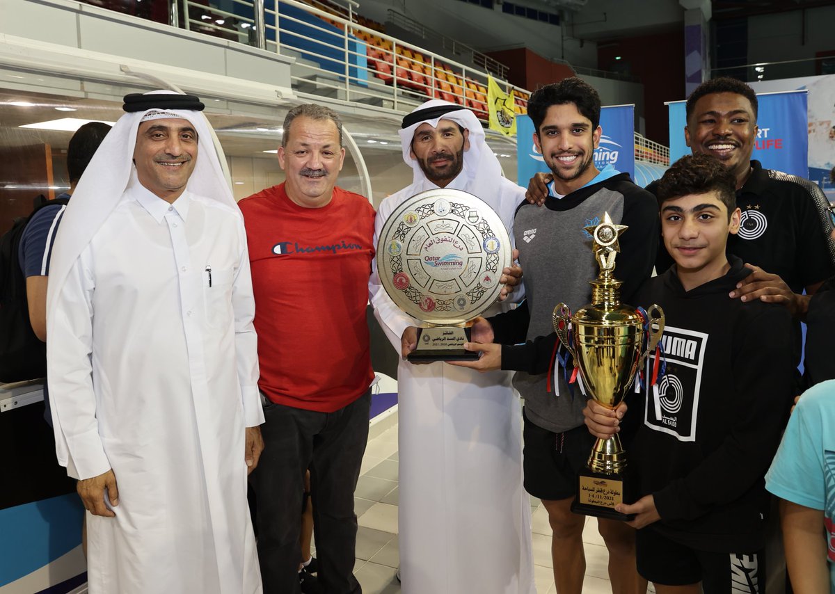 QATARAQUATICS's tweet photo. درع التفوق العام سداوي للموسم الرياضي ٢٠٢١ 
ألف مبروك لنادي السد الرياضي واللاعبين والجهازين الفني والإداري هذا التفوق @alsadd_swim https://t.co/DZt2YgysXi