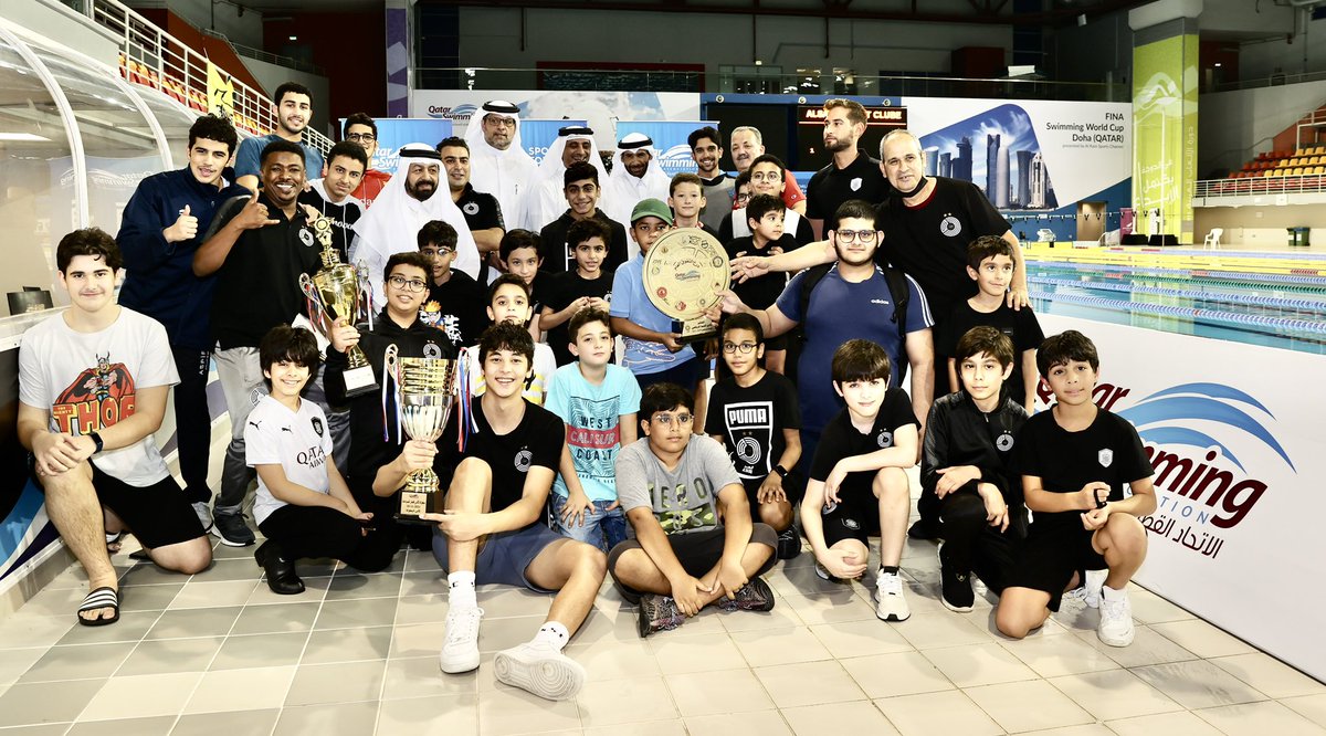 QATARAQUATICS's tweet photo. درع التفوق العام سداوي للموسم الرياضي ٢٠٢١ 
ألف مبروك لنادي السد الرياضي واللاعبين والجهازين الفني والإداري هذا التفوق @alsadd_swim https://t.co/DZt2YgysXi