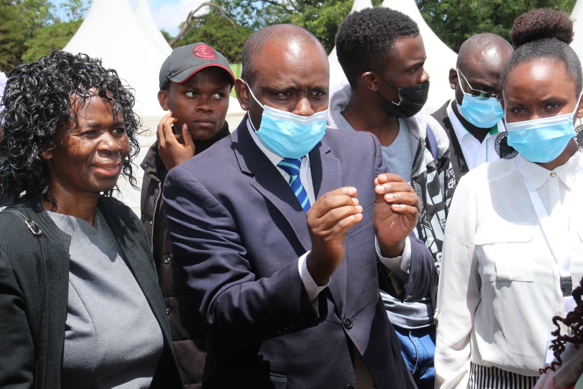 KENIAupdates's tweet photo. The CEO @tomwansa earlier today officially opened the @jkuattechexpo at @DiscoverJKUAT. He challenged the institution to be the primary consumers of the innovations exhibited, and to introduce Intellectual Property management as a common unit. #KIW2021 #EnablingInnovation https://t.co/9aW2sLgrNa
