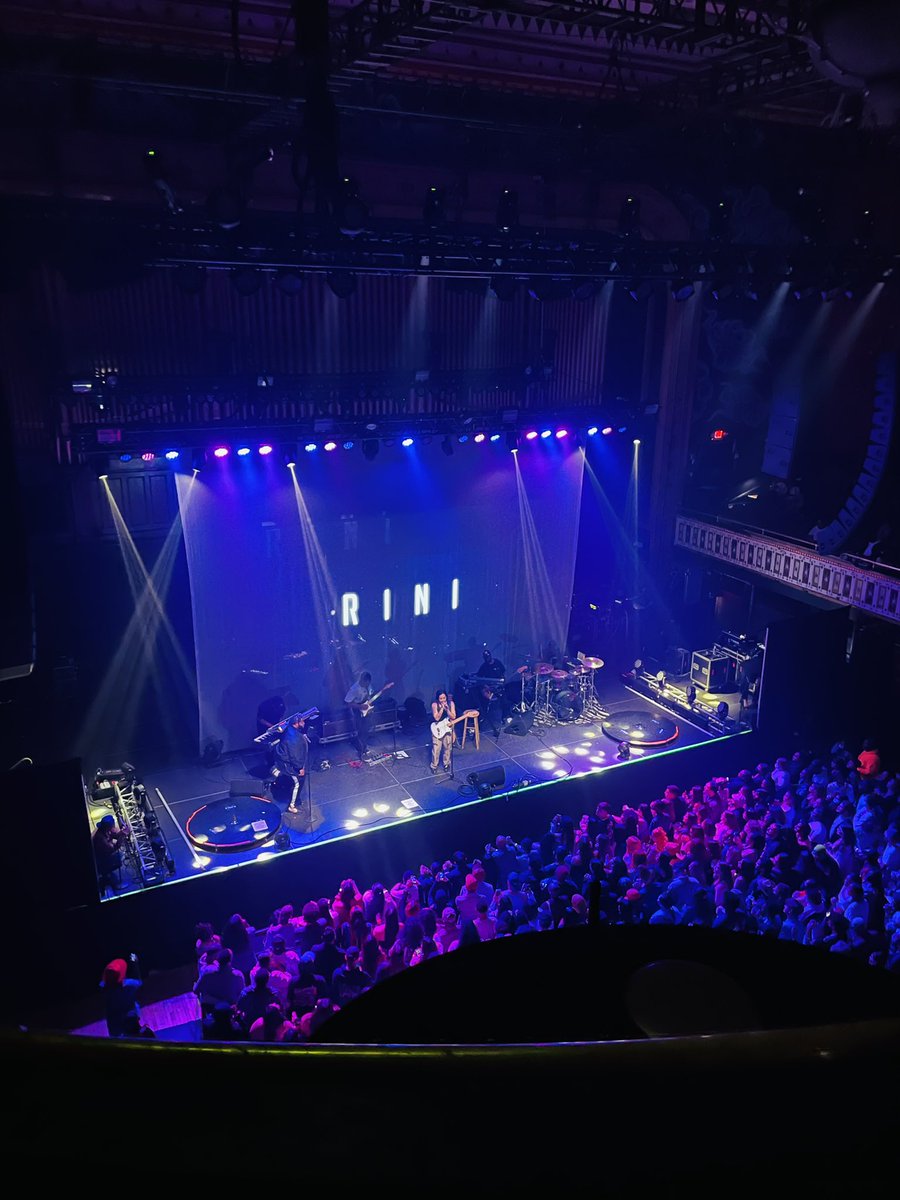 ayejennay's tweet photo. Flew across the country just to see @rinidawg in Atlanta last night and it was so freaking worth it 🥺❤️ https://t.co/qM3AKK7Ppi