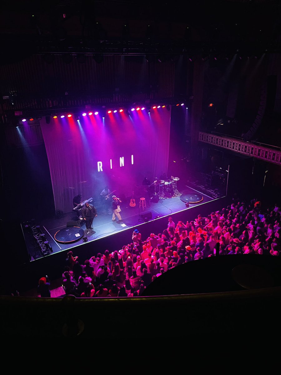 ayejennay's tweet photo. Flew across the country just to see @rinidawg in Atlanta last night and it was so freaking worth it 🥺❤️ https://t.co/qM3AKK7Ppi