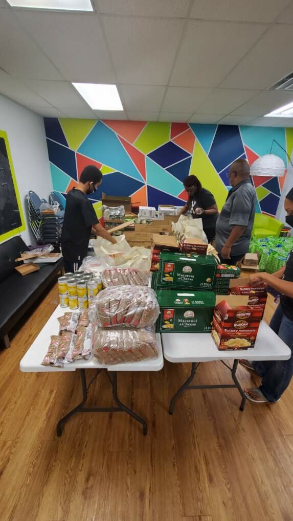rockwallfbc's tweet photo. Our team is ready to serve on Saturday! These bags of groceries are going to uplift our neighbors for Thanksgiving. There are only ten spots left for our Thanksgiving Outreach. Sign up here > https://t.co/lK0wdP3Vys https://t.co/rXNcgKgBrO