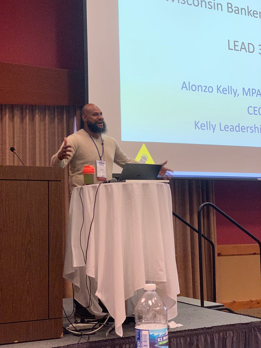 MirandaG_WBA's tweet photo. Our @wisbank LEAD360 Conference took place this week and we had an awesome line up of speakers! https://t.co/B2LBIOMu9y