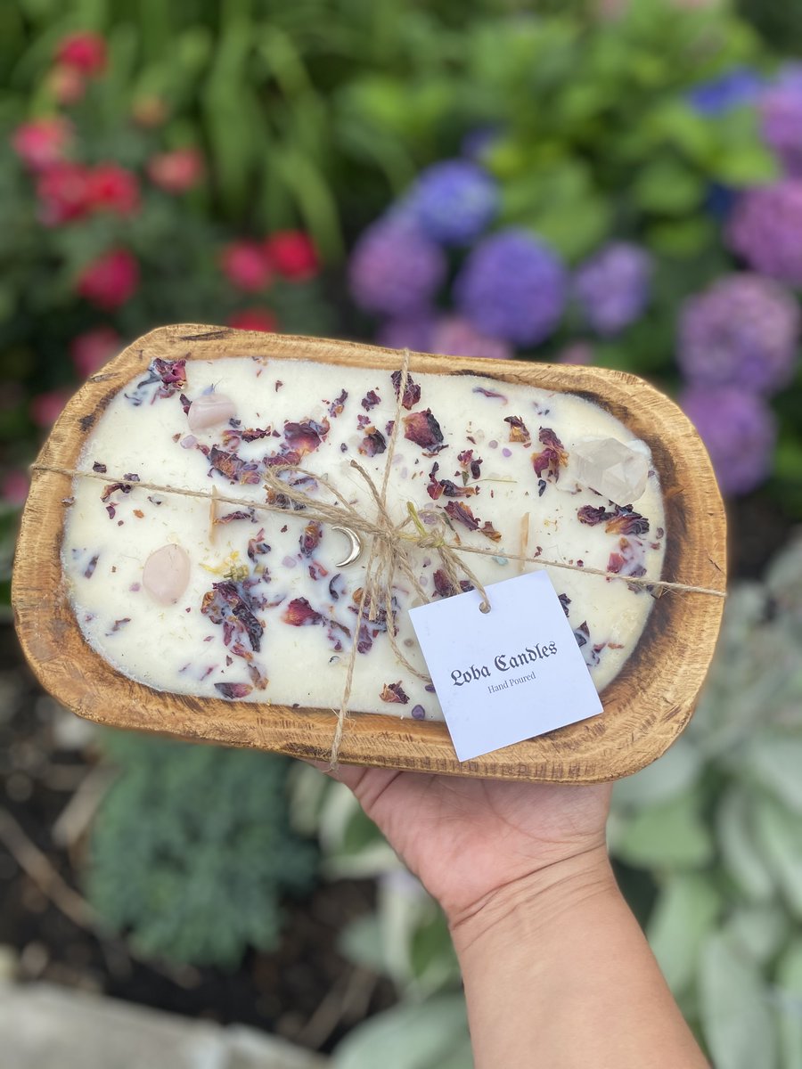 AshmontFarmMkt's tweet photo. The 6th annual Holiday Pop up Market is 2 Days away!!
When- Nov 27th 3-7:30pm
Where- 1900 Dorchester Avenue
Well be joined by @bonetownburgers  @DotFoodCoop  @farmhousemeats1 @wing_truck_bos @girlscouts @GirlScoutsEMass @ValicentiPasta @CandelariaSilv6
@TheBostonHome @DotWrite... https://t.co/P3hbJLctkw