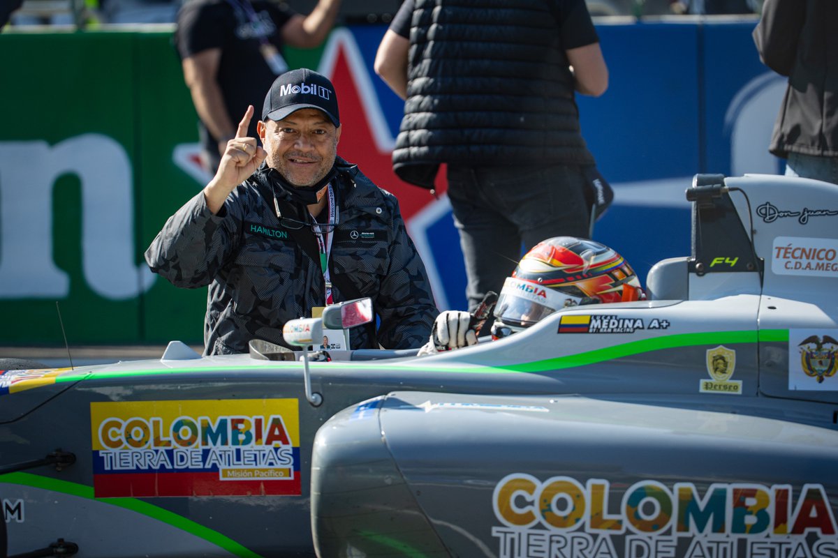 La pasión por los motores siempre es compartida #F4Nacam #XAmorALosMotores🔥