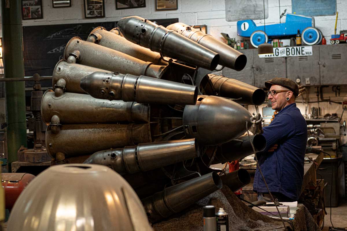 INTERVIEW: <a href="/ragandbonemanuk/">The Rag and Bone Man</a>

🔗 bit.ly/3FsbmF1 🔗

The Rag and Bone Man have become the pin-up for salvage chic and their unrelenting innovation as to what can be achieved with scrap metal means they continue to be sought out