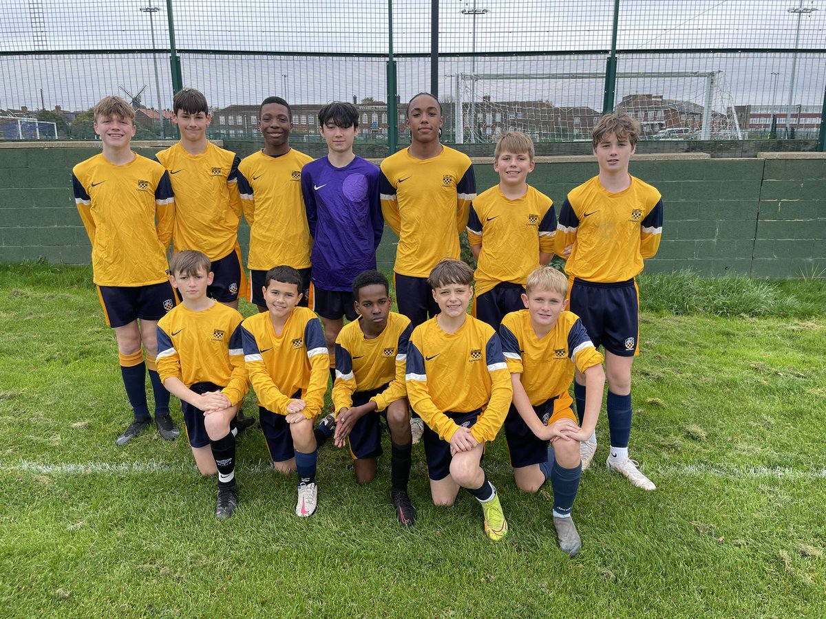 Great win for the y9 boys in the <a href="/bhdsfa/">Brighton & Hove District Schools FA</a> league vs <a href="/BlatchPe/">Blatch PE Department</a>. Thank you to <a href="/msfa05/">Mark Seltzer</a> for his great hospitality as always #league