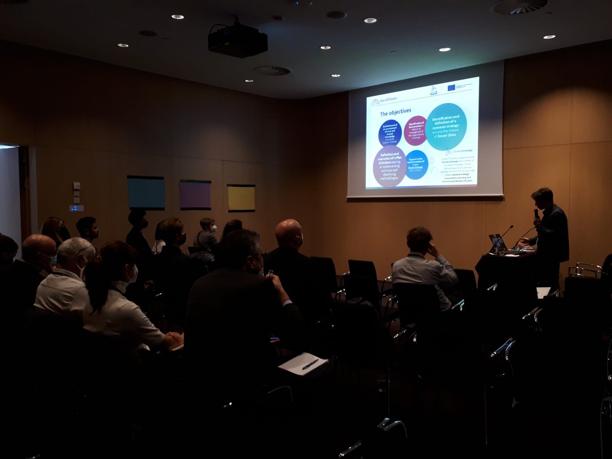 Cluster_Digital's tweet photo. Gràcies a tots els que heu participat al #Workshop d'Estratègies per les Smart Cities organitzat per @SmartCTclusters👏 Ha estat una jornada molt prometedora! #smartcityexpo #smartctclusters #worldcongress #smartcities https://t.co/AEixt8i3qb