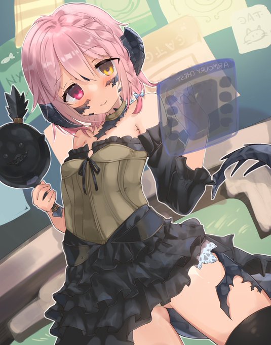 調理師にギアチェンジする寸前の蟹ラちゃん
スケブで描きました!!!! 