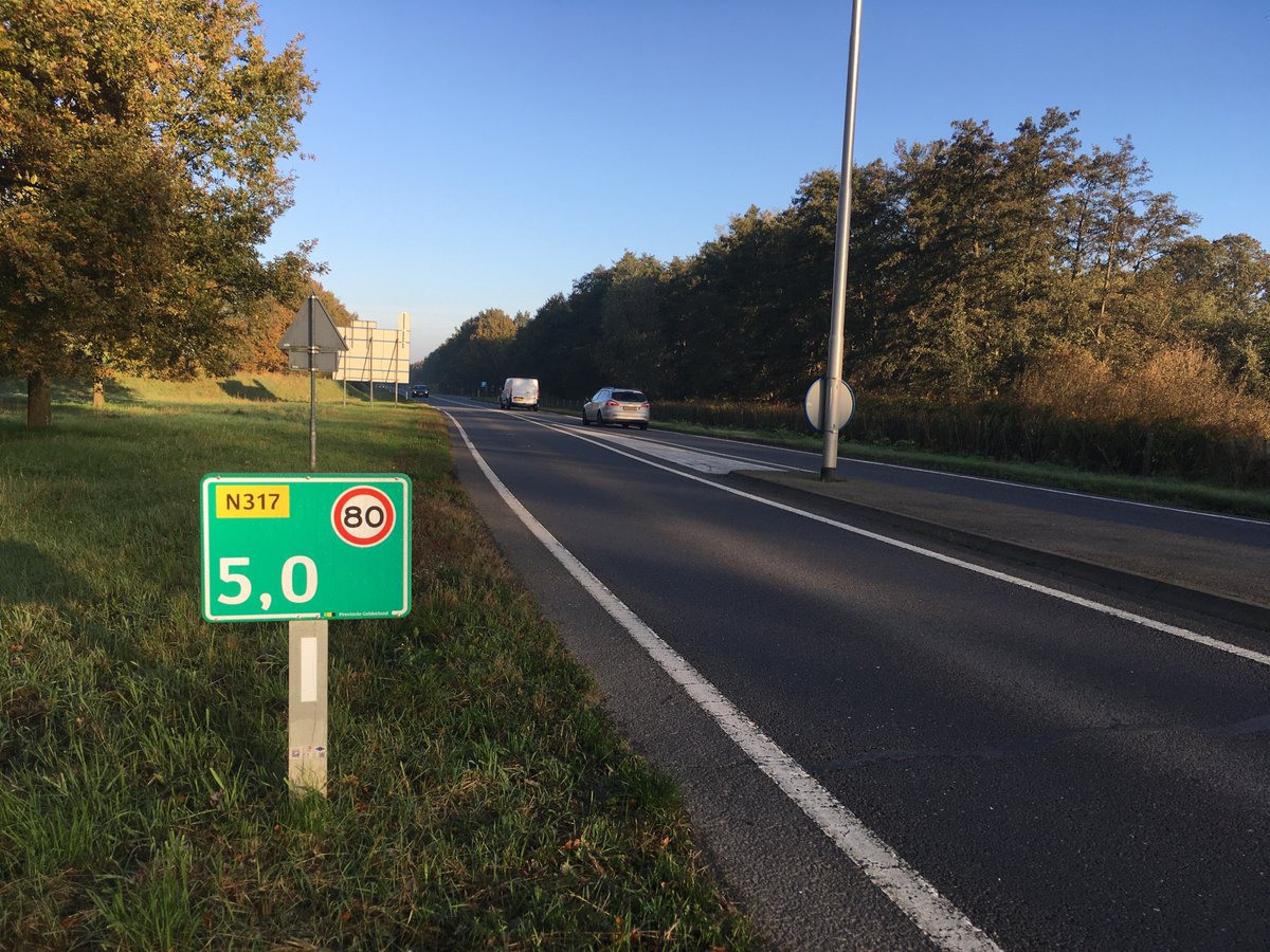 provgelderland's tweet photo. ⚠️De werkzaamheden #N317 tussen de aansluiting Verhuellweg en rotonde #N338 voor het weekend van 19/20/21 november zijn uitgesteld naar 2022. Meer informatie ➡️ https://t.co/uB7URrKhYP
  @gem_doesburg @gemeenterheden https://t.co/Scl5T28hWJ