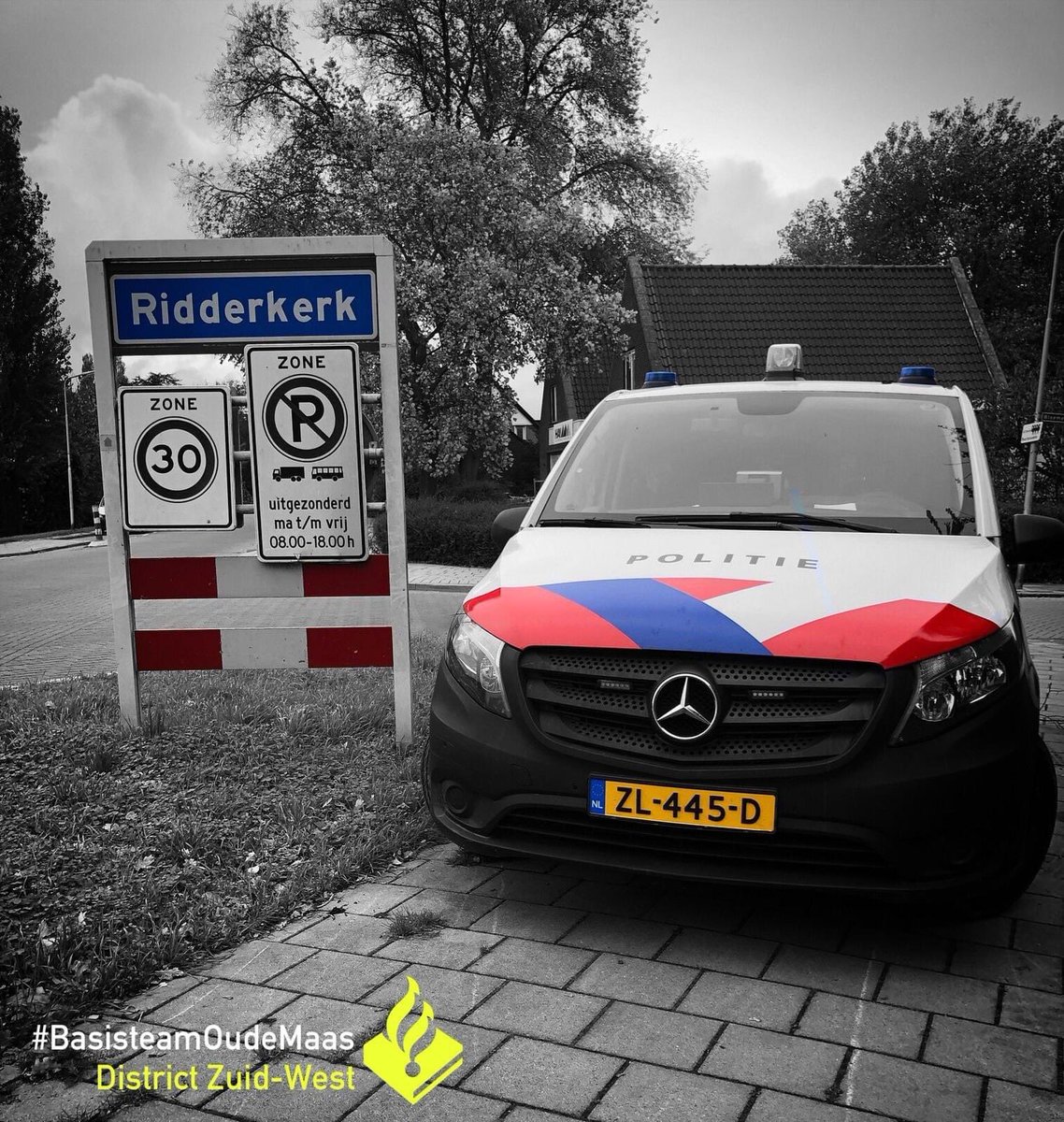 POL_OudeMaas's tweet photo. 16 jaar cel geëist tegen 27-jarige Bredanaar voor dodelijk #schietincident bij drukbezocht winkelcentrum in #Ridderkerk op 17 oktober 2020. Een 30 jarige inwoner van #OudBeijerland werd na een mislukte drugsdeal doodgeschoten.#drugshandel #ripdeal 

Zie 👉 https://t.co/eSHtcAZ7BM https://t.co/AW6IxIgJy9