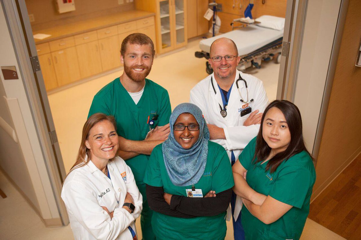 EppaScribe's tweet photo. EPPA Scribes are a community like minded individuals that are passionate about ongoing learning and gaining an exceptional clinical experience.
#eppascribeprogram #greenscrubs #healthcare https://t.co/Bz84jpY7sE