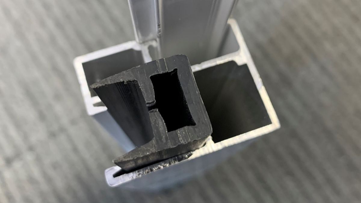 AlutechUnited's tweet photo. E-Hurricaner - Zip Tex, NEW Rail! + Holiday Schedule - https://t.co/57iLEVAzSs https://t.co/xKxLqrVezT