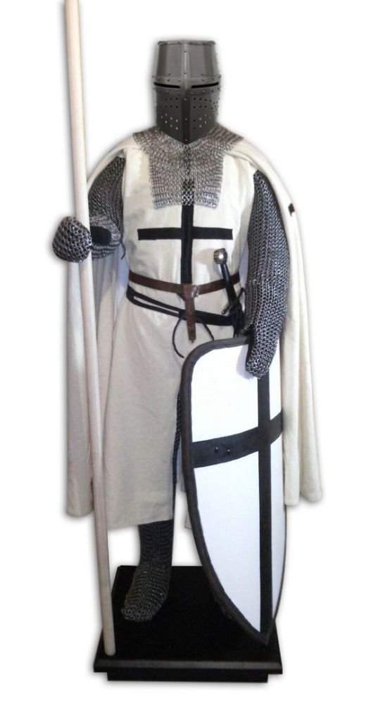 рыцарь карандашом. рыцарь тевтонского ордена раскраска. вооружение воинов крестоносцев. рыцари крестоносцы 12 века. монгольские доспехи кольчуга.