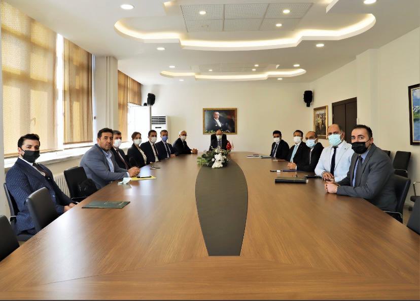 Vali Yardımcımız Sn Namık Kemal NAZLI başkanlığında;İl Milli Eğitim Müdürümüz Sn Harun FATSA,müdür yardımcımız Sn <a href="/srkntpbs72/">Serkan TOPBAŞ</a> ‘ın katılımlarıyla özel okul temsilcileri ile okul servisleri ve çalışma takvmi üzerine yapılan toplantıya İTÜ ETA Vakfı Doğa Okulları adına iştirak ettik