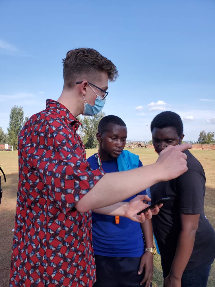 akwosrwanda's tweet photo. Today @akwosrwanda staff visited G.S St.Famille Teachers in @Nyarugenge to mentor them on use of the #MyCoachApp for the #PeacemakersProject &amp; participated in sports session with Pupils #RwOT @peaceandsport  @rwemarikafelie @unicefrw @InterpeaceTweet @Rwanda_Sport  @PerrinMortier https://t.co/0rb2schvct
