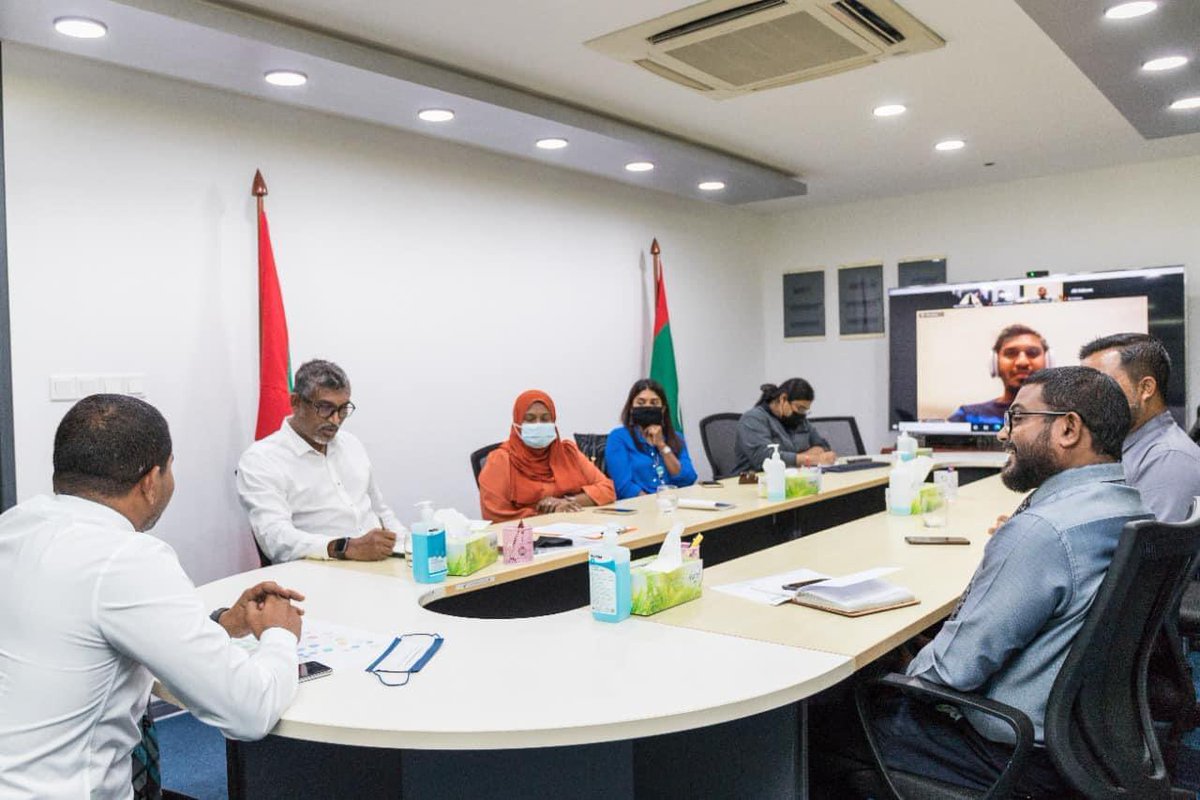 At the meeting today Minister of Youth,Sports and Community Empowerment <a href="/AhmedMahloof/">Ahmed Mahloof</a> expressed his support to the works of NSC. 
NSC President Ibrahim Nahid emphasised the importance of working together to obtain the results both fraternities are working together to achieve.