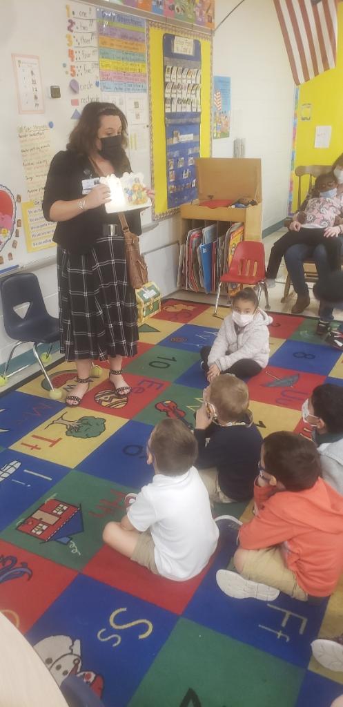 ColsonES's tweet photo. Our thanks to @HCPSBoard member Vaughn for visiting @ColsonES, where we are champions. Our #ColsonCougars found your Read Alouds engaging & fun! @ColsonES, we hold monthly evening reading events. Open invitation anytime you'd like to join us! #reader4life #readingmatters #KidLit https://t.co/LDGWBgjuGF