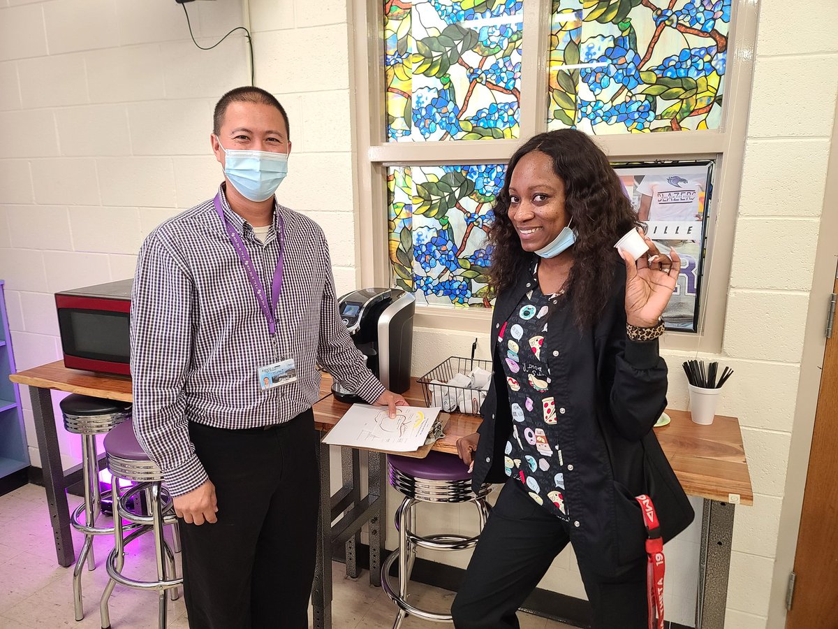 Blazerville_RV's tweet photo. HAPPY AMERICAN EDUCATION WEEK to our amazing team here at Ridge View High (@rvhs). Just a few pics of our Educators enjoying coffee and treats in our campus store Blazerville @Blazerville_RV ! @DrFoxworth @RichlandTwo #AmericanEducationWeek #RCSD2 https://t.co/2pLepgUPWr