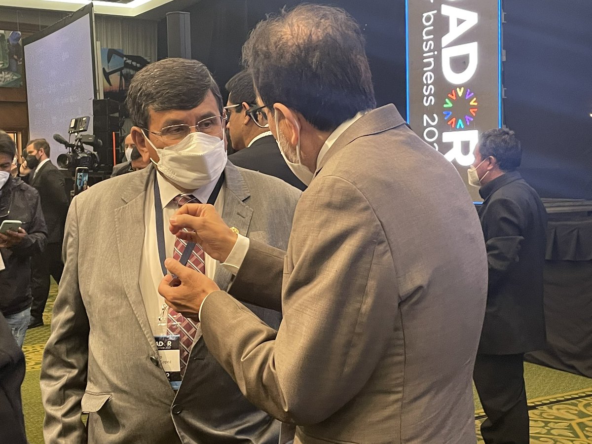 UTecnicaAmbato's tweet photo. AHORA| La @UTecnicaAmbato presente en el “Ecuador: Open for Business” el mayor encuentro de negocios del Ecuador. 

@gnaranjol 
@AlfonsoAbdo 
@vhmolinac https://t.co/zXeClGov93
