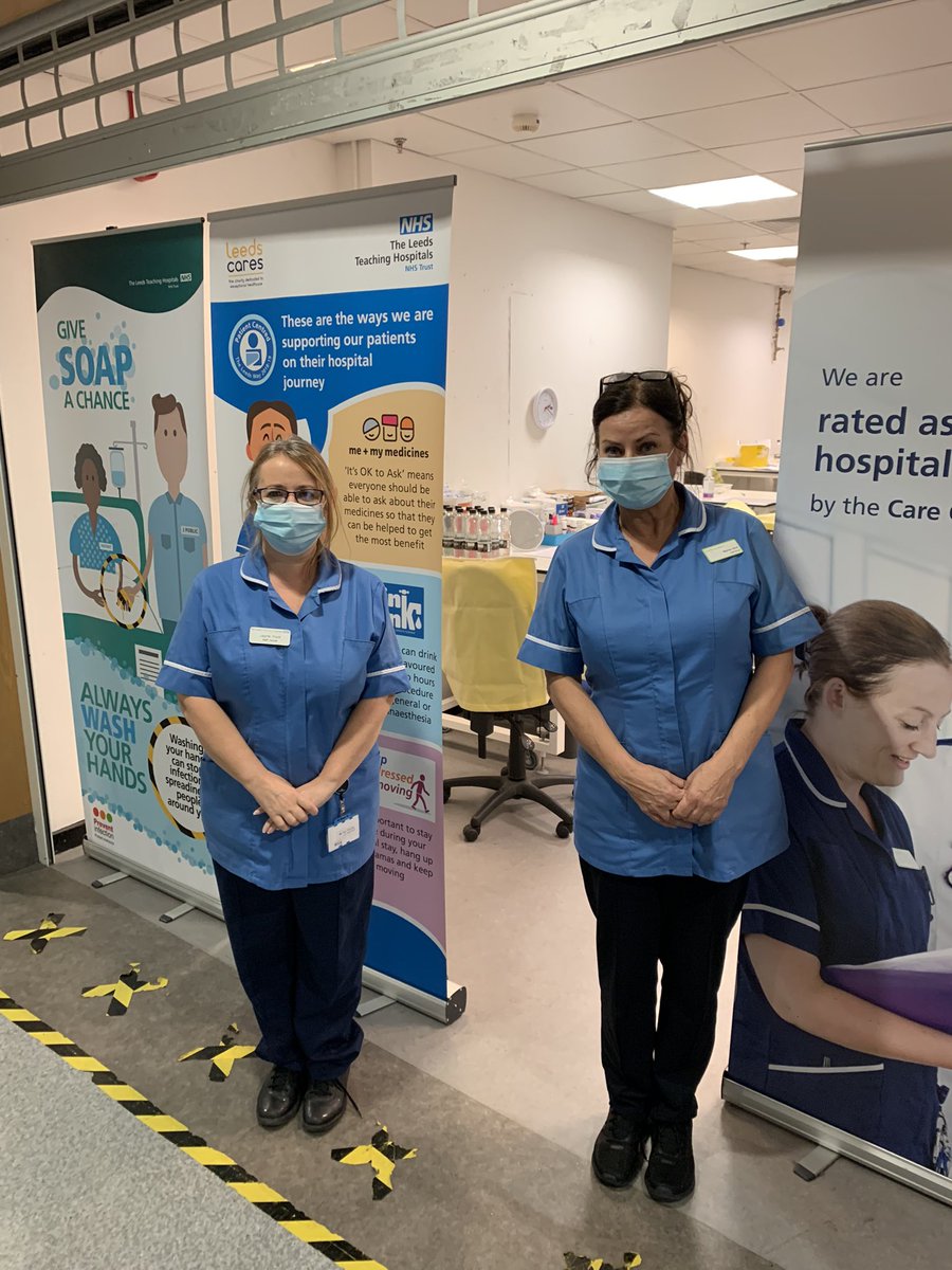 Outpatientswha1's tweet photo. That time of year again #flu @LeedsHospitals book in for your flu jab. https://t.co/1ceiQtQwKy