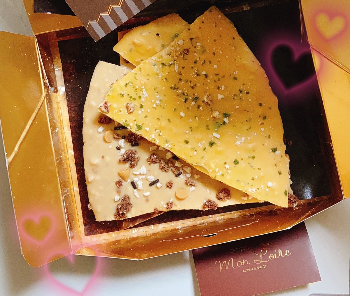 Lika_0605's tweet photo. この間お会いした方にチョコレート頂きました🍫✨
チョコ大好きなので嬉しいです〜💕
ありがとうございました✨ https://t.co/huhKuFb87g