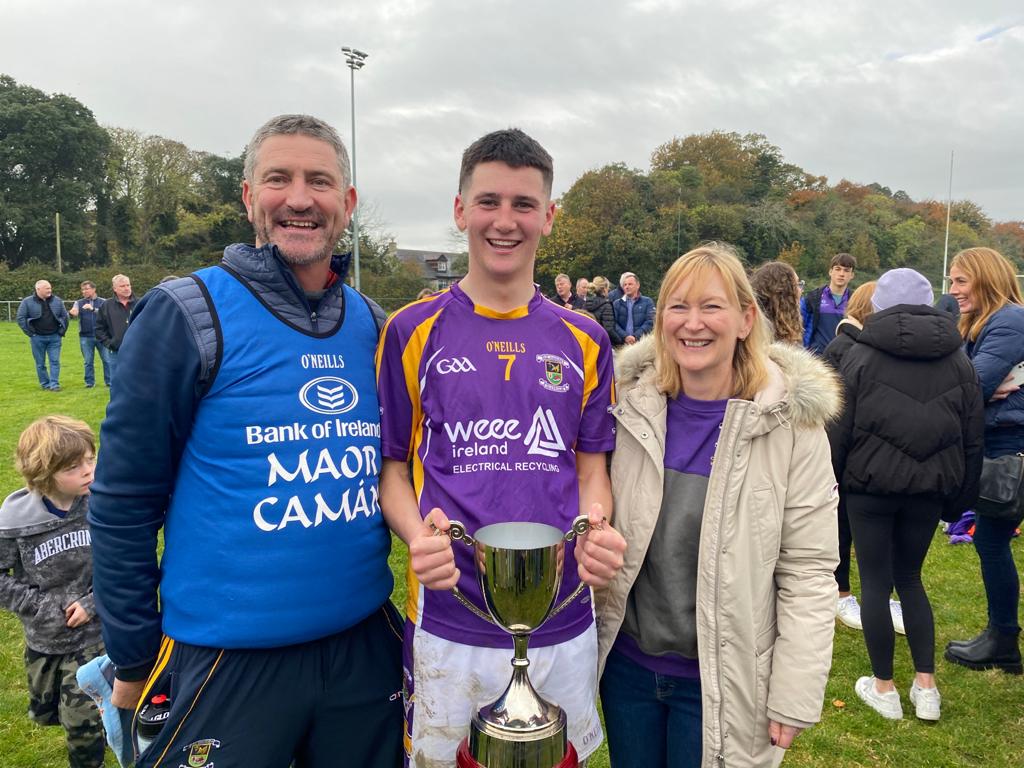 ThePanelDublin's tweet photo. As supporters of @KCrokesGAAClub, we'd like to wish them the very best at the Dublin Senior Football Championship this weekend &amp; congratulate the Kilmacud Crokes Senior Hurling &amp; Minor Football teams on their recent wins. 🎉🏆🎉
 
Special mention to @FergalKeys and son Eoin! 👏 https://t.co/IJSRg7N6ra