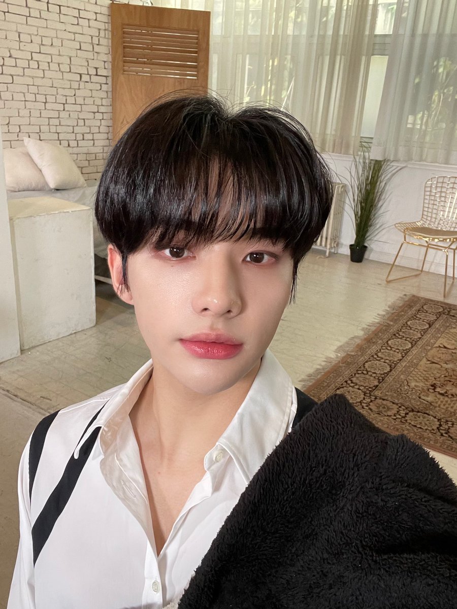 imoongyu's tweet image. por amar a hyunjin ??? si