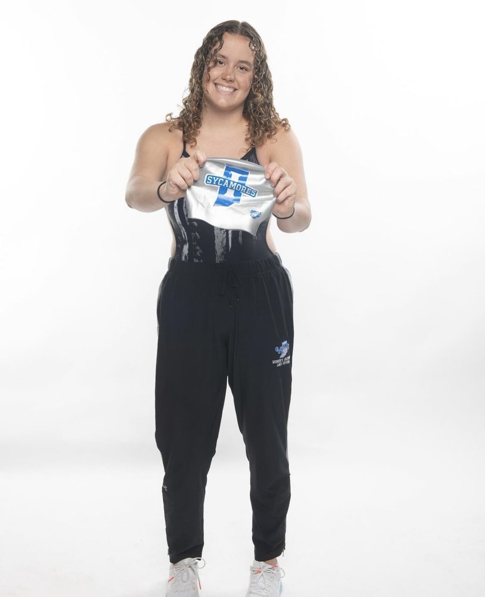 Jordanirish's tweet photo. Wishing my beautiful niece @livvyd19 and her @IndStSwimDive teammates GOOD LUCK in KS!  #proudaunt #ISUswim https://t.co/C4nYNXhXCQ