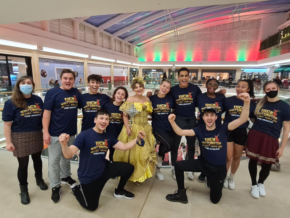 Team #DickWhittington are here at <a href="/TunsgateQuarter/">tunsgatequarter</a> ready for their Christmas Spectacular light switch on! 🎄🥳

They'll be performing a sneak peak of this year's festive family panto so head along to watch! #Guildford