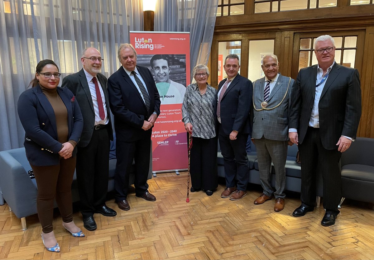 David Wilkinson &amp; Gary Sweet were delighted to be present for the naming of Morton House - the new skills, innovation and business hub on Kimpton Road - after Town legend Bob Morton.

Bob's widow, June, was also there this afternoon, along with club historian Roger Wash.

#COYH