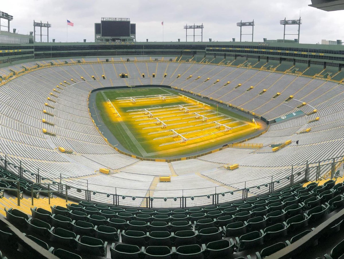 CarthageTech's tweet image. FBLA students made a stop at Lambeau Field on their way to National Fall Leadership Conference. #choosecte #fblanflc