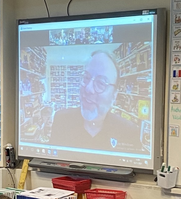 Great author visit this afternoon <a href="/whatSFSaid/">SF Said</a> The children loved asking questions and learning about the process of writing. Y4 have really enjoyed reading Varjak Paw. Many thanks for an inspiring visit 🤩📚