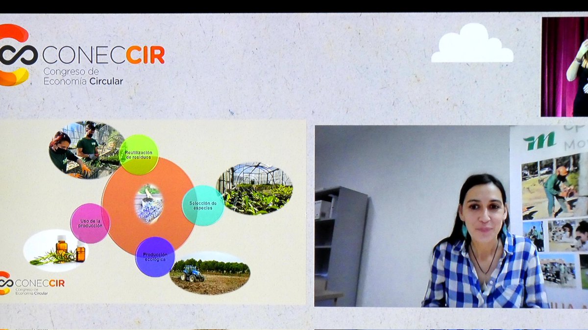 Comunicaciones de centros. <a href="/CPIFP_Movera/">CPIFP Movera</a> proyecto "Aromatizando el campo y la mesa. #PLANTAROMED"
Presentan Elena Romeo y Ruth Cuevas
#EconomíaCircular #FP #innovacion
 <a href="/GobAragon/">Gobierno de Aragón</a> <a href="/educaciongob/">Ministerio de Educación, FP y Deportes</a> <a href="/mitecogob/">Transición Ecológica y Reto Demográfico</a> <a href="/ComisionEuropea/">Comisión Europea en España</a>