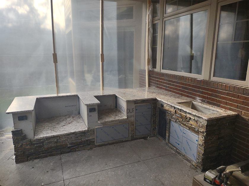 EliteStoneFab's tweet photo. Outdoor Grill by ESF with granite counters
A well-designed and fully functional outdoor kitchen built with granite and natural stone from Elite Stone Fabrications guarantees a memorable outdoor dining experience and increases your home’s value. Learn More: https://t.co/PBubgILBPF https://t.co/ZUggdLs74a