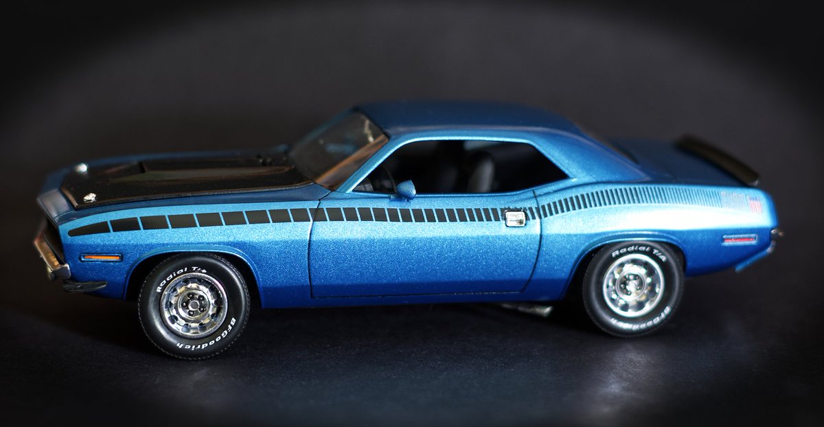 UkAndys's tweet photo. Forgot to post these pictures of my Revell 1:25 Plymouth Cuda https://t.co/iV2NutBkt0