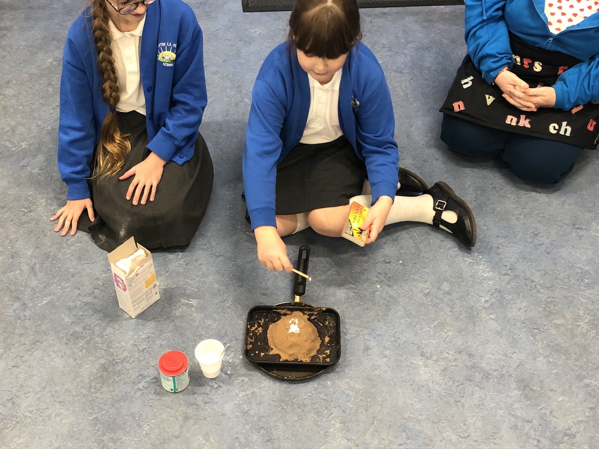 CeChawton's tweet photo. Such great fun at science club after school today: thanks to Mrs Ross..we’ve had indoor fireworks! Great dynamic risk assessing by the children along the way! #scienceisfun #girlsdoingscience https://t.co/41KOKLctKH