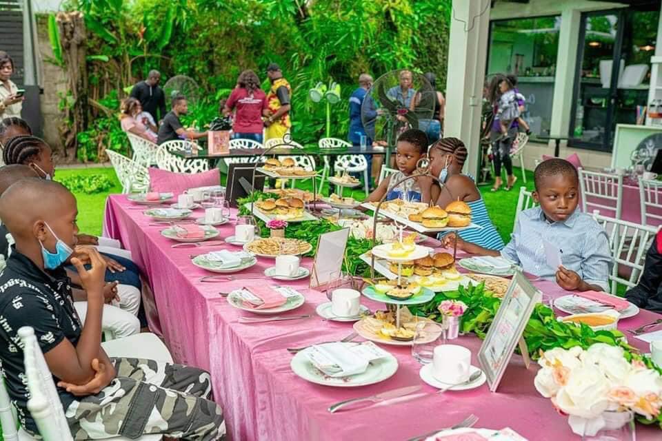 Mk87351480's tweet photo. Tél :0975217454

Besoin de rendre vos enfants heureux lors de leurs fête de Noel 🎅🏼 🎉 🎂d’anniversaires achetez et louez les chaises tyfanie pour enfant chez nous.

Adresse: 85, av: croix rouge, c/ Kinshasa 
Réf :En face de la maternité mère et enfant Barumbu https://t.co/3t5ERMrxs9