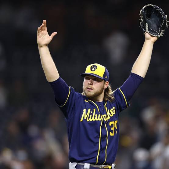 OverTimeSPT's tweet image. ⚾️ | MLB

Corbin Burnes y Robbie Ray, los ganadores del Cy Young 2021.

#MLB⚾️