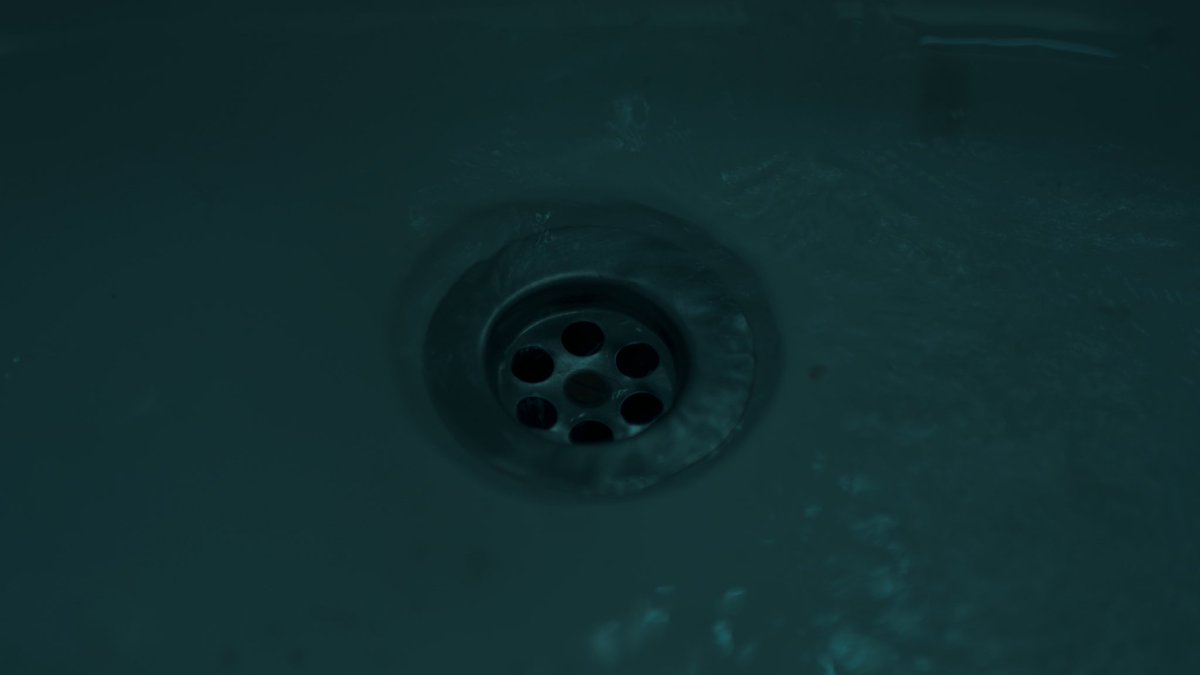 drain_film's tweet image. circlingthedrainfilm.com // 8 DAYS