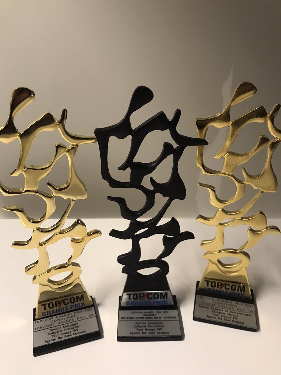 LarourY's tweet photo. Très fier d’avoir remporté aux #topcom21 3 prix. 2 or et un prix spécial pour notre campagne et notre stratégie de marque. Une vraie reconnaissance pour les équipes de la com du @Groupe_VYV. Merci Camille Rouquet, Mallory Sorin et toutes les équipes de @thegoodcompany 🏅🏅🏆 https://t.co/7AyGeS5ThY