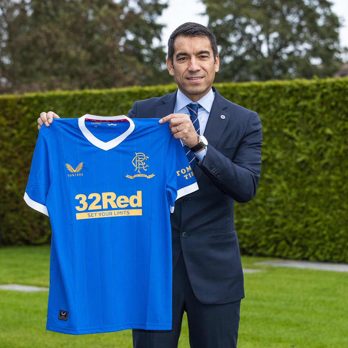 BMCRangersRants's tweet photo. Love it.🇳🇱💪🏻✅ #WelcomeGio @RangersFC https://t.co/QOBXQeniAF