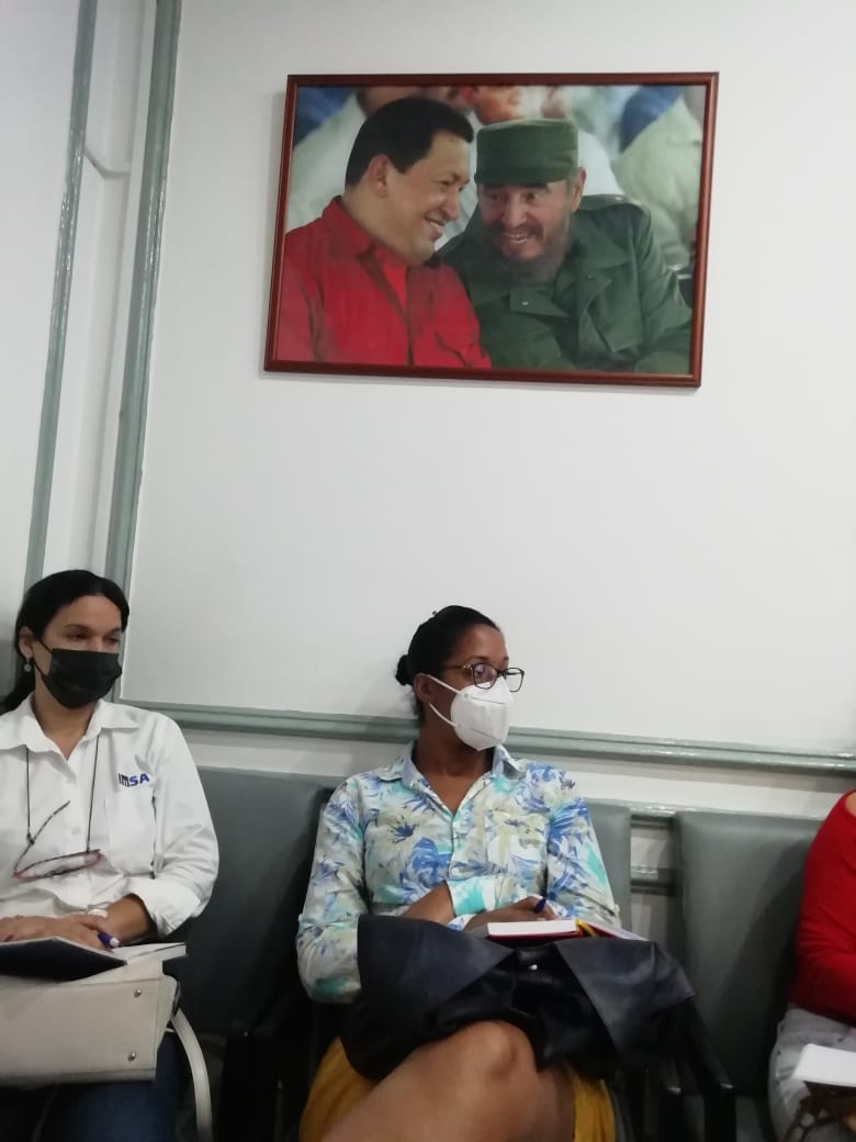 coralsacuba's tweet photo. Se desarrolla encuentro con  Especialistas de Supervisión y Control de las empresas de @coralsacuba. Participa especialista de la Contraloría de la República de Cuba
como invitada en el intercambio de experiencias. #CubaVive 🇨🇺
@minalcuba @acea_lopez @ManuelSobrinoM https://t.co/zMJYXsdsNK