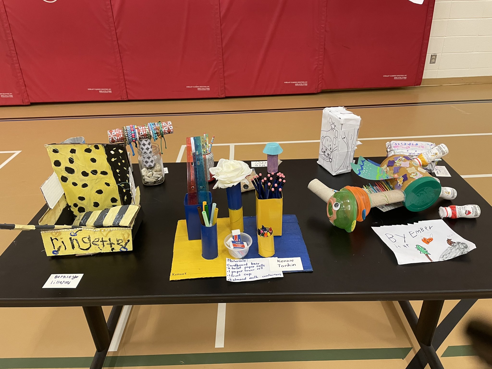 Rainbow Creek The Grade 4 S Trash Bash Was A Hit Such Creative Projects Made From Recycled Items T Co Mfbr65tcgb Twitter