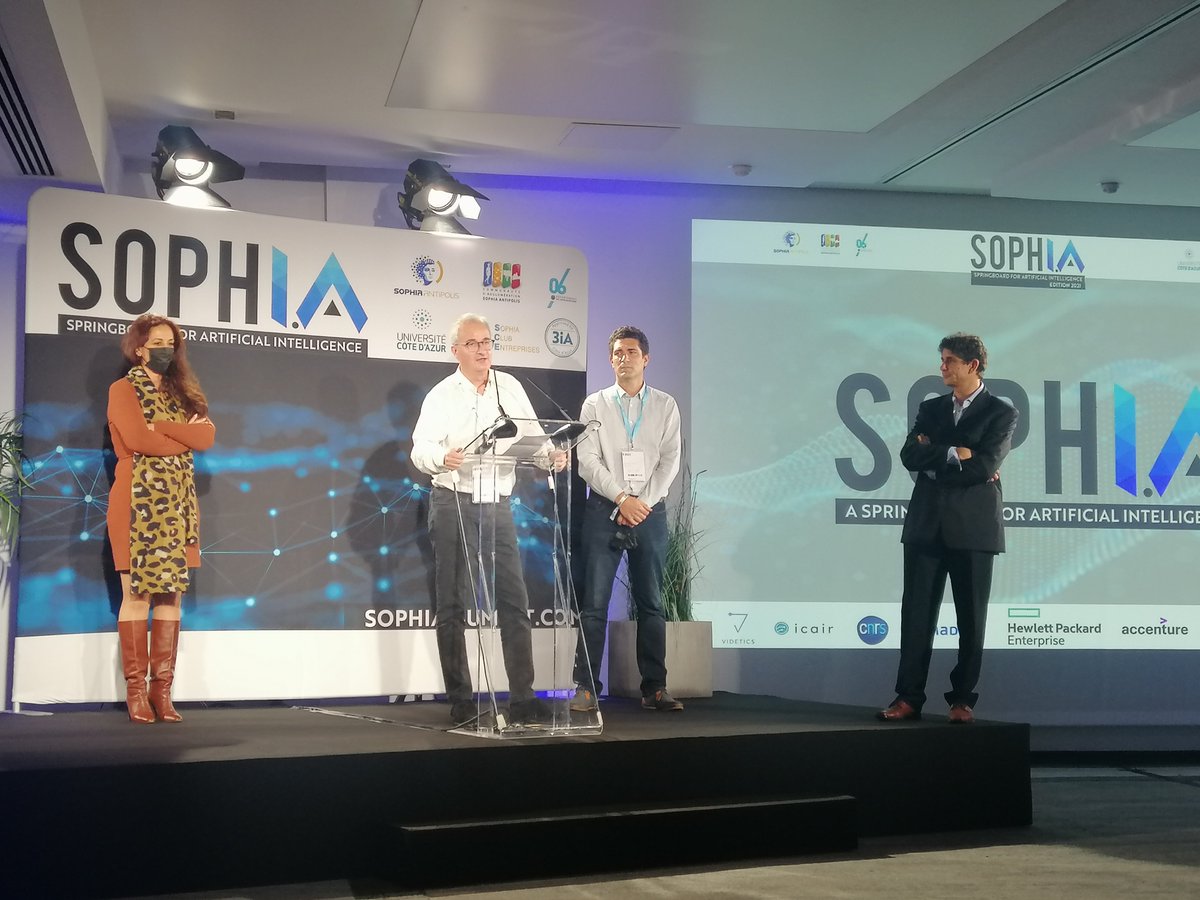 salma_andre's tweet photo. #AI &amp; Management - Great session of discussion and research talks about AI adoption in #Organizations, #Ethics, #Explainability, #Innovation and #Entrepreneurship... Session introduced by @Philippe_MONIN 
&amp; @DibiaggioLudovi at @Summitsophia https://t.co/QqTNxgjXQt